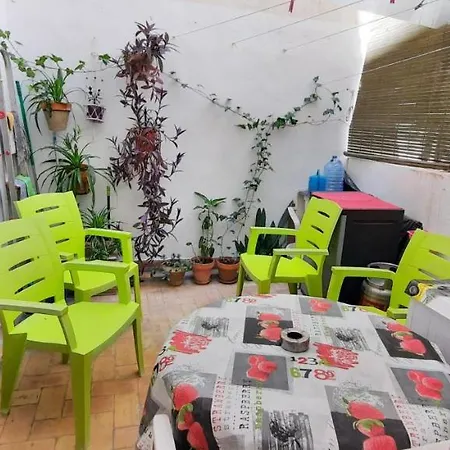 Con Patio * Аликанте