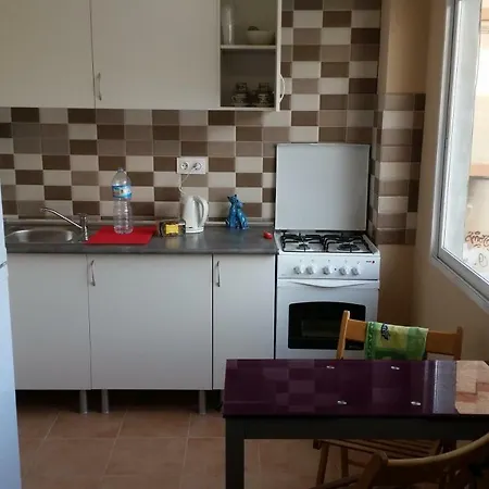 Con Patio Апартаменты *